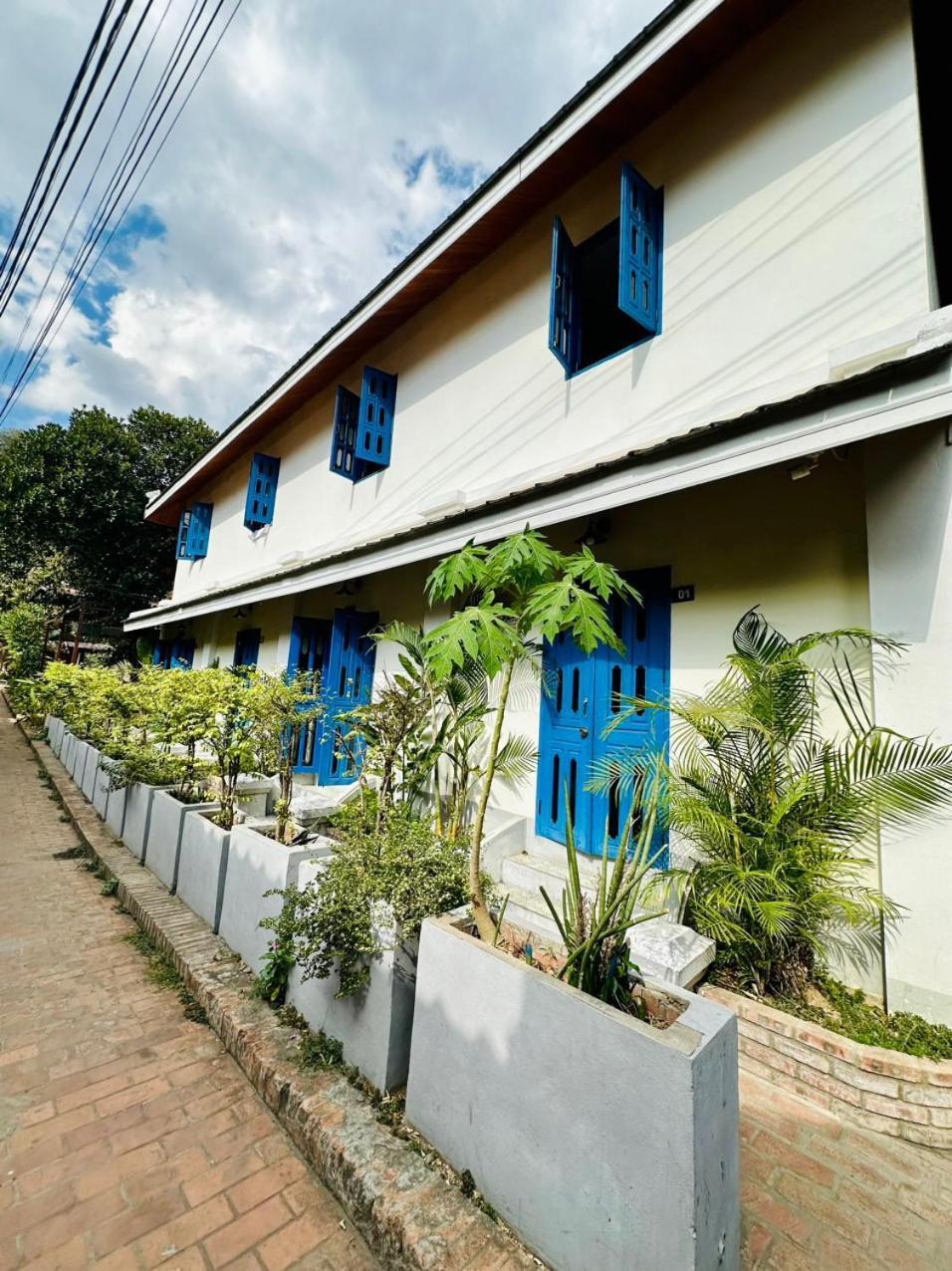 Zen Boutique House Hotel Luang Prabang Exterior photo